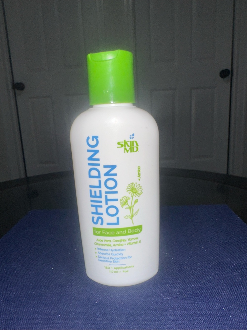 Skin Shielding Lotion for Face and Body - Green and White